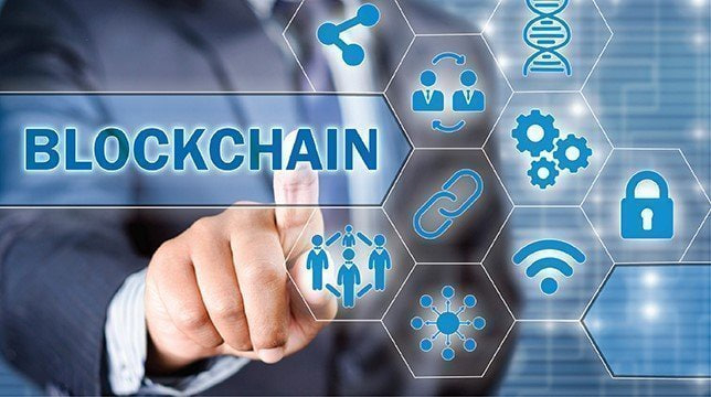 استخدام (Blockchain) لتعقب سلسلة التوريد والعمليات اللوجستية