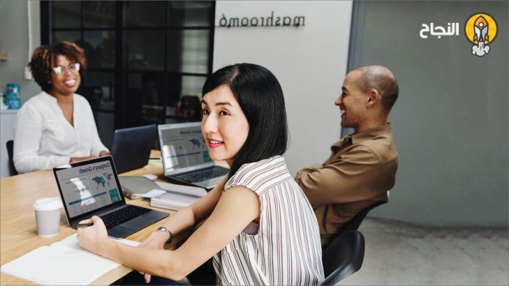 وازن بين نمطي الثقافة التنظيمية (التنافسي والإنساني) لتطوير مكان العمل