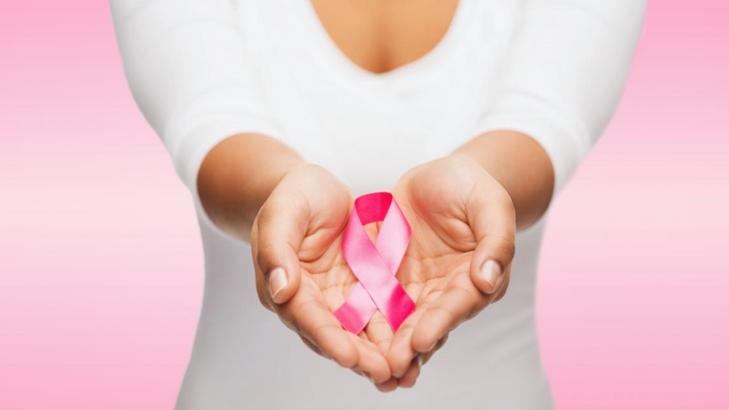 10 أطعمة تحميكِ من سرطان الثدي