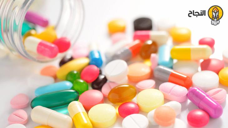 أهم أنواع المُسكّنات، استخداماتها، وآثارها الجانبيّة 