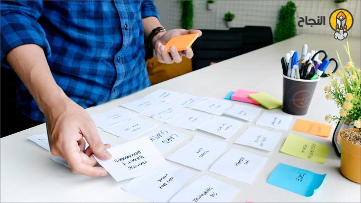  وضع خطة لتطوير الذات: ماذا تتضمن وكيفية كتابتها؟