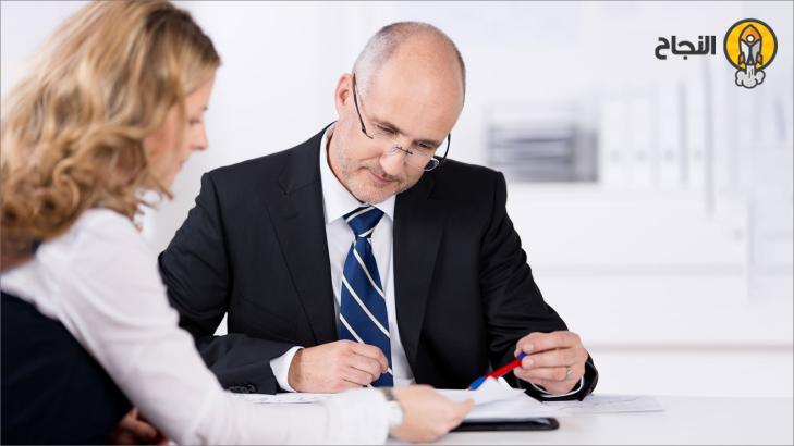 كيف تحدد أهداف الموظفين لتساعدهم على النمو؟