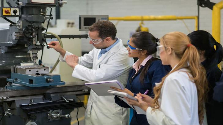 أفضل جامعات هندسة الميكاترونيك في ألمانيا: الشروط والتكاليف