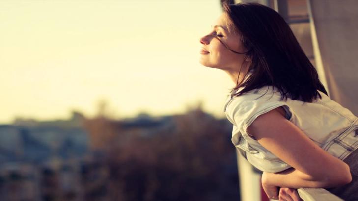 كيف تتغلب على صوتك الداخلي السلبي؟