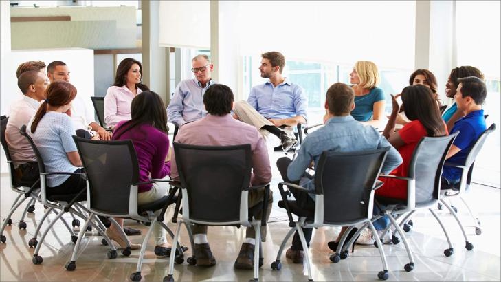 كوتشينغ الفريق: التقنيات والأدوات والخطوات اللازمة لتطبيقه