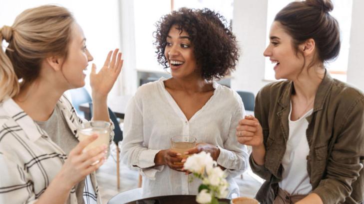 تحسين العلاقات الاجتماعية وكيفية التعامل مع الآخرين بفاعلية