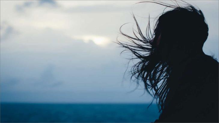 ترابط الصدمة: حين نتمسك بمن يؤذينا