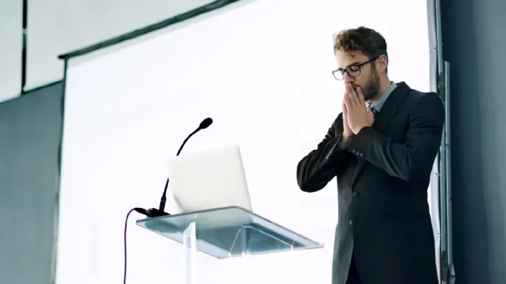 5 خطوات للتغلب على الخوف من التحدث أمام العامة