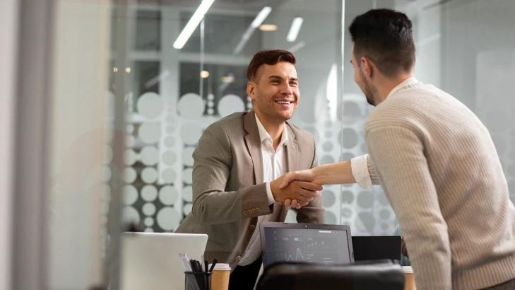 3 فوائد يحصل عليها الموظف من خلال عمله في قسم خدمة الزبائن