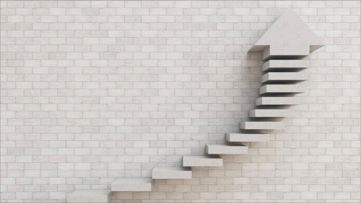 كيف نواجه التحديات؟