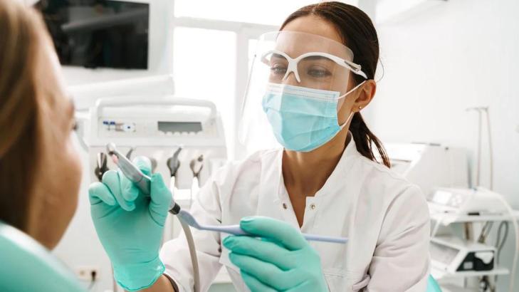 ماجستير طب الأسنان في أمريكا: الجامعات والشروط والرواتب والمعادلة