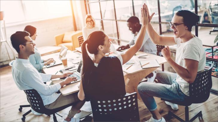 10 استراتيجيات كوتشينغ فعالة لنجاح الفريق