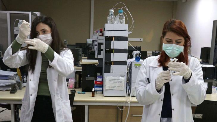 تكاليف دراسة الطب في تركيا: الجامعات الحكومية والخاصة وكيفية التقديم