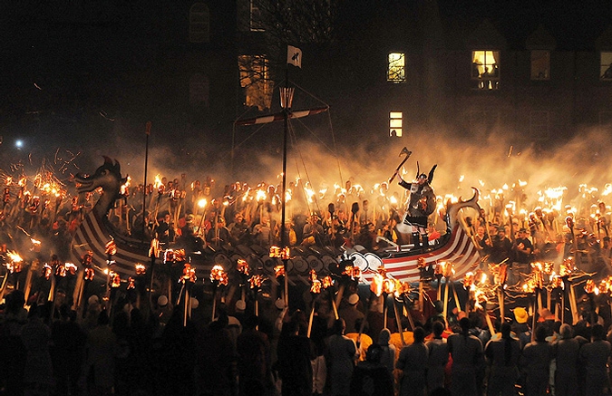  مهرجان أب هيلي في اسكتلندا
